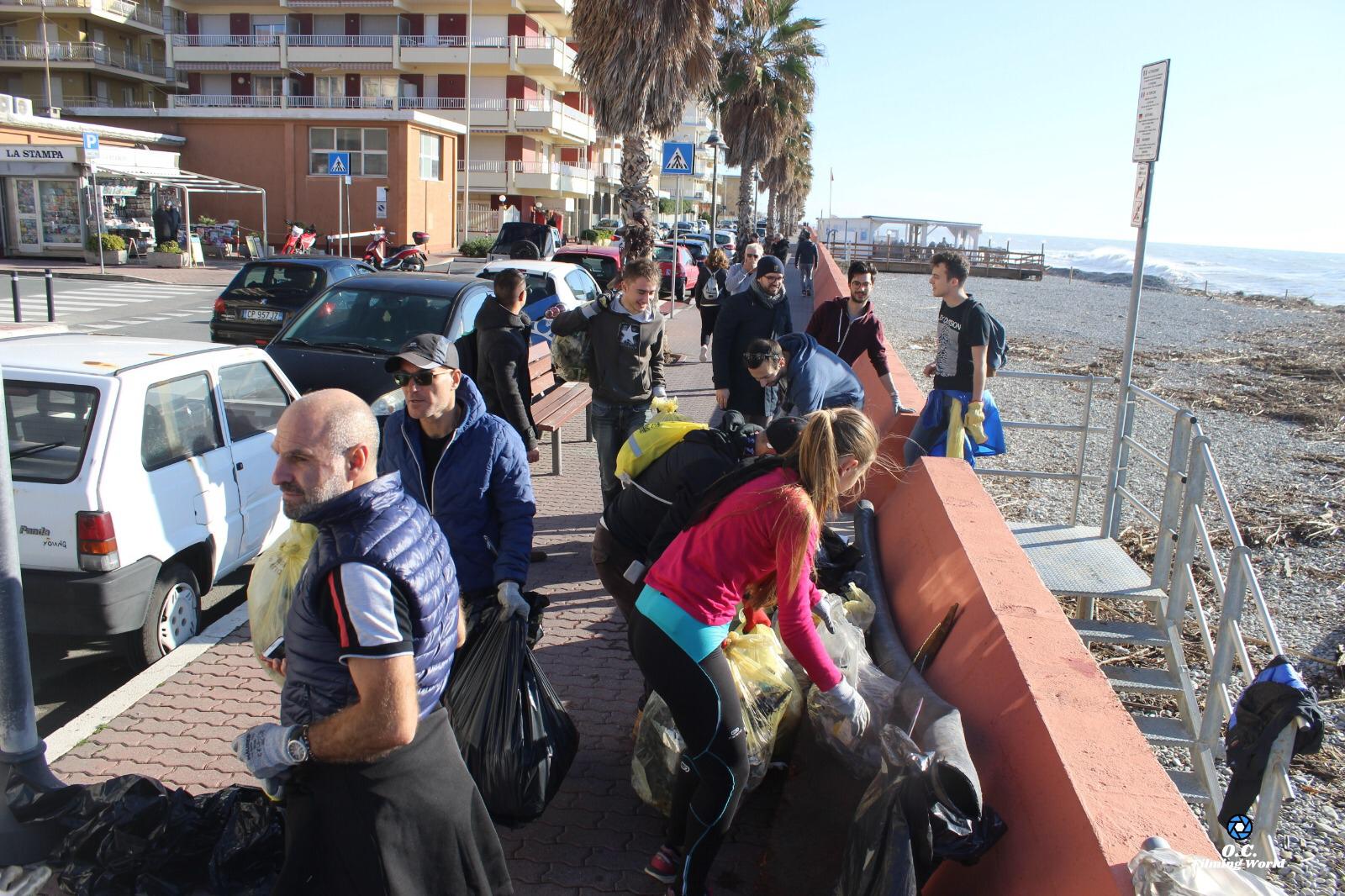 Pulizia spiagge Ventimiglia dicembre 2019_02