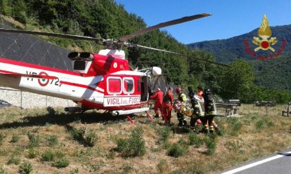 Si sente male sul sentiero Perinaldo-Dolceacqua, parte l'elicottero ma lui rifiuta il soccorso