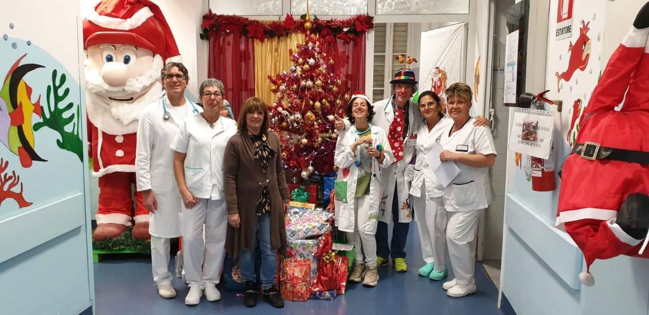 Dal gruppo Sei di Sanremo se… un Natale ricco di doni per i bimbi in Pediatria