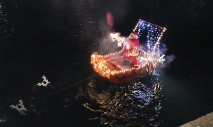 Babbo Natale Sub per la vigilia