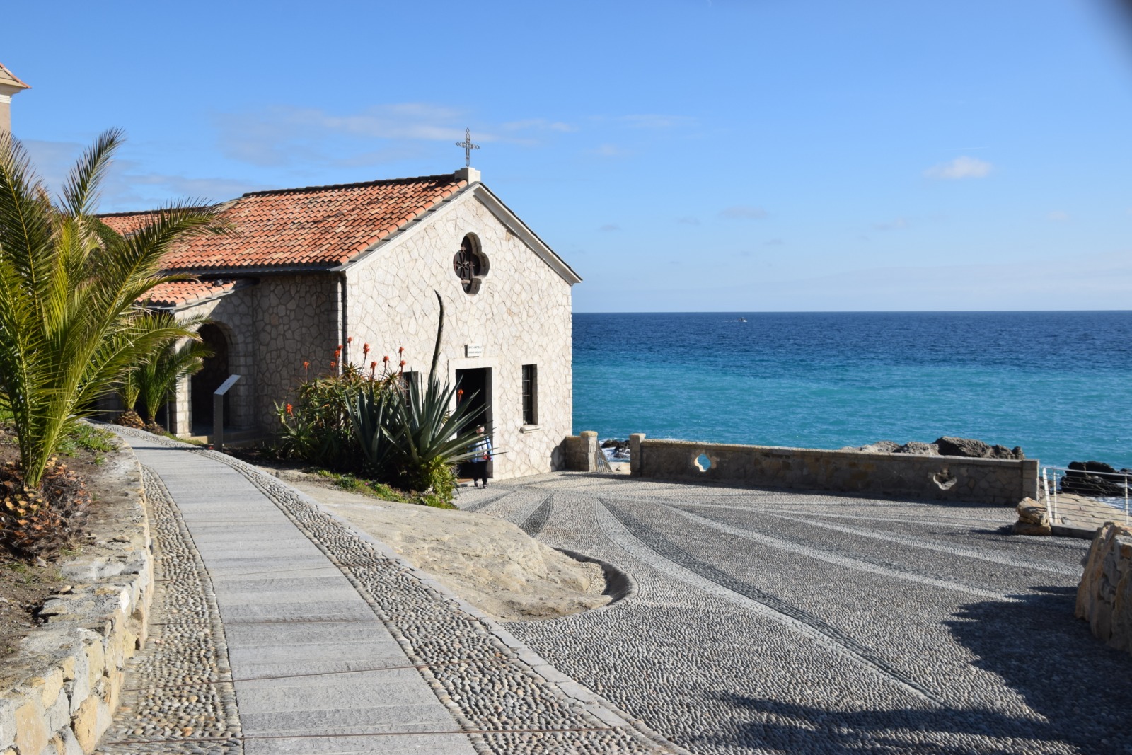 Inaugurazione sagrato Sant'Ampelio Bordighera_02