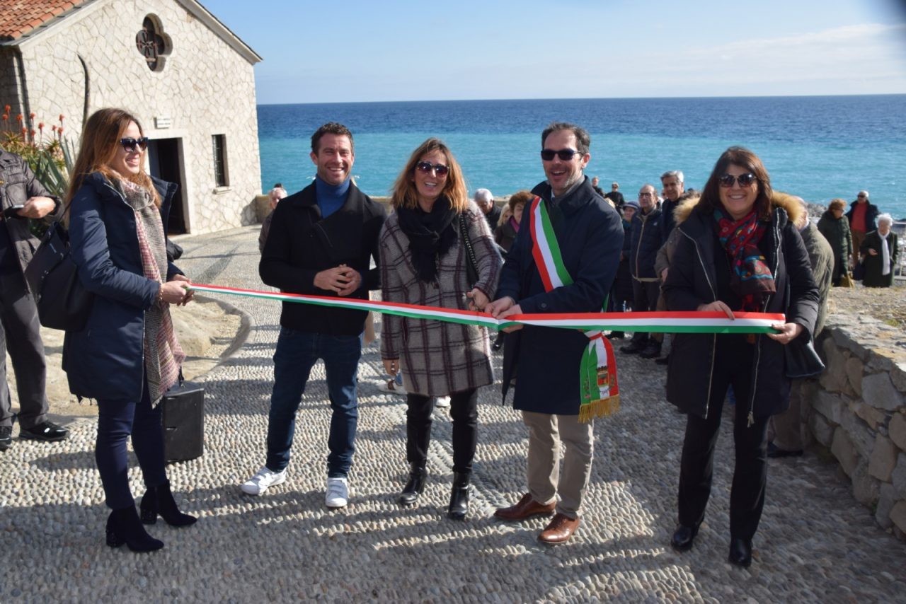 Inaugurato il sagrato della chiesetta di Sant’Ampelio
