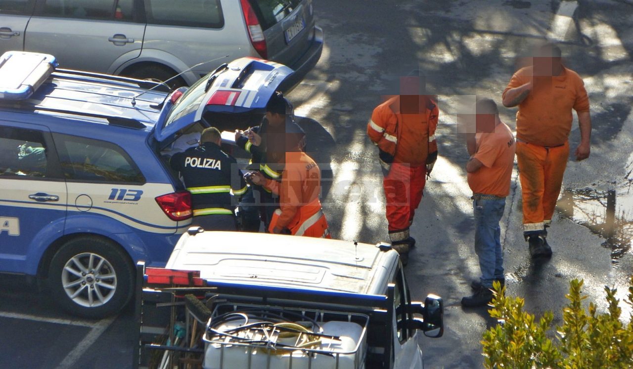 Porto di Bordighera: mezzi senza targhe e assicurazione, polizia multa ditta