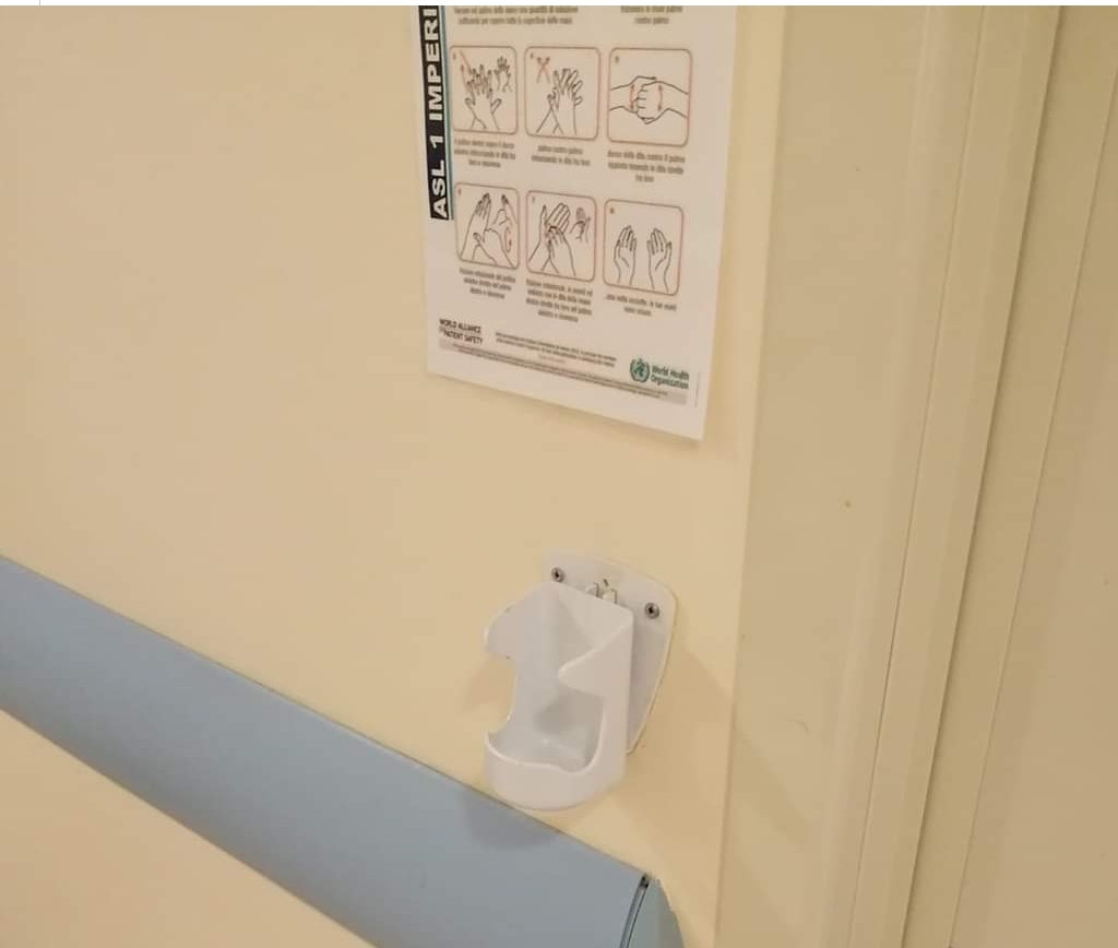 Fobia Coronavirus rubano anche il disinfettante dagli ospedali