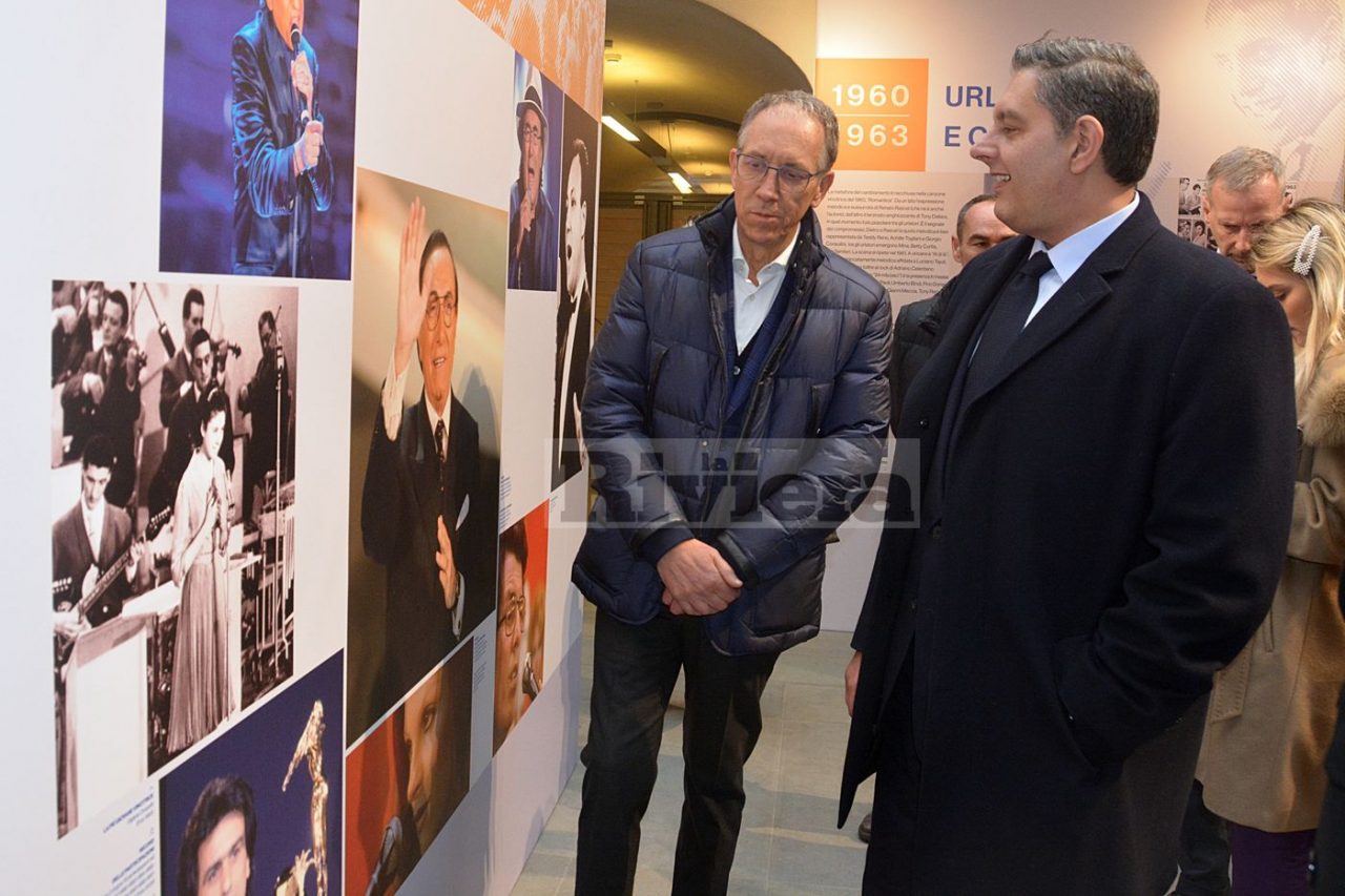 Gli amici Biancheri e Toti visitano The Mall e la mostra sul Festival di Santa Tecla