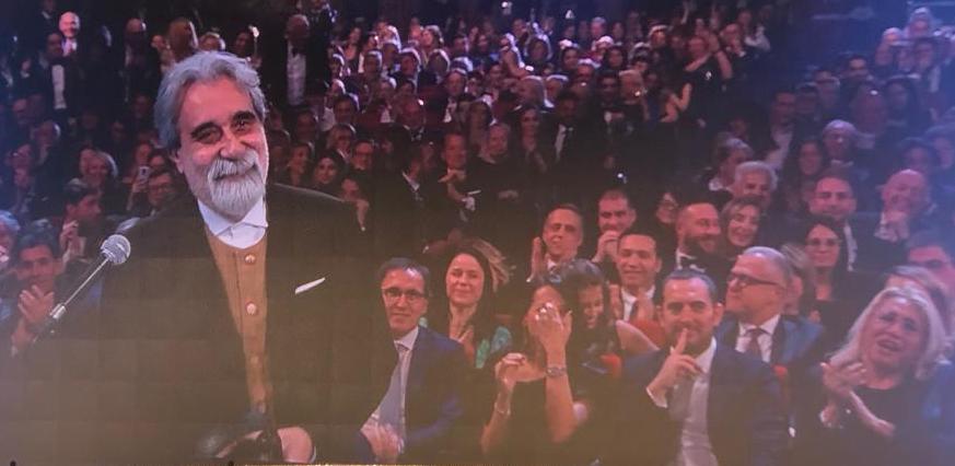 Perché Vessicchio è Vessicchio: ovazione per il maestro