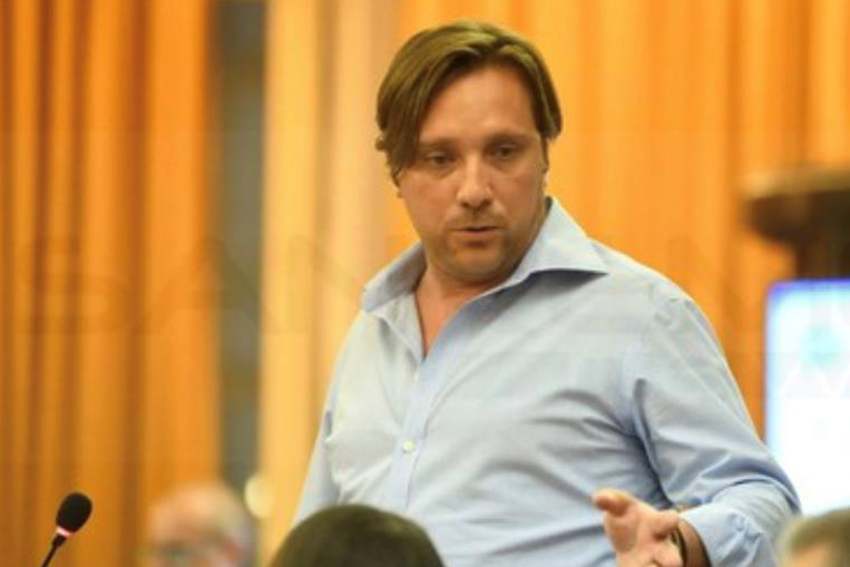 Simone Baggioli: “Consiglio al Sindaco Biancheri di confrontarsi con altri suoi colleghi più esperti a partire da Claudio Scajola”