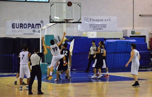 Basket, conclusi i tutti i campionati a causa dell’emergenza sanitaria