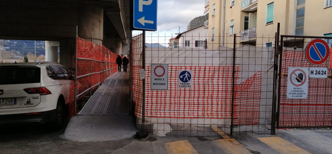 Ventimiglia: 2 passerelle in via Tenda per bypassare il cantiere