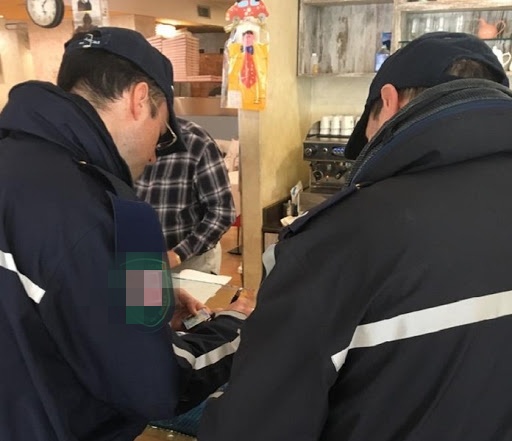 Denunciato un bar di Imperia che ha violato il coprifuoco delle 18