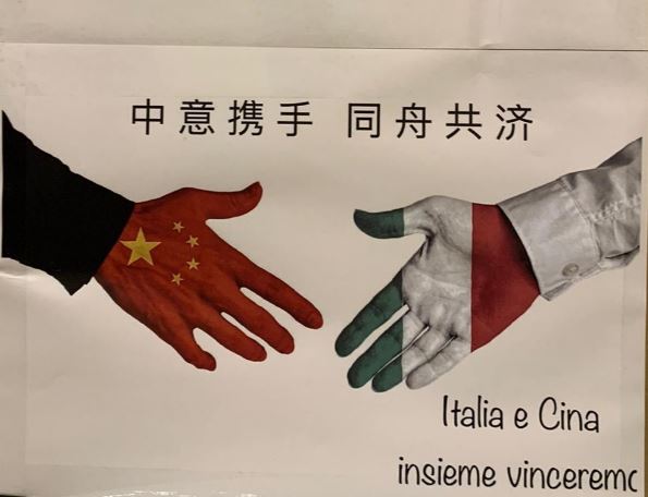 La comunità cinese dona 1500 mascherine al Comune di Sanremo