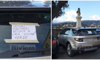 Cartello choc sull'auto di Lodi parcheggiata a Imperia:  "Untori bastardi"
