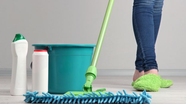 Ecco come tenere pulita la propria casa in questo periodo di emergenza