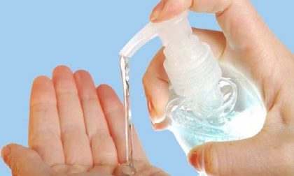 La farmacia di Re di Dolcedo dona 100 confezioni di gel igienizzante al personale RT