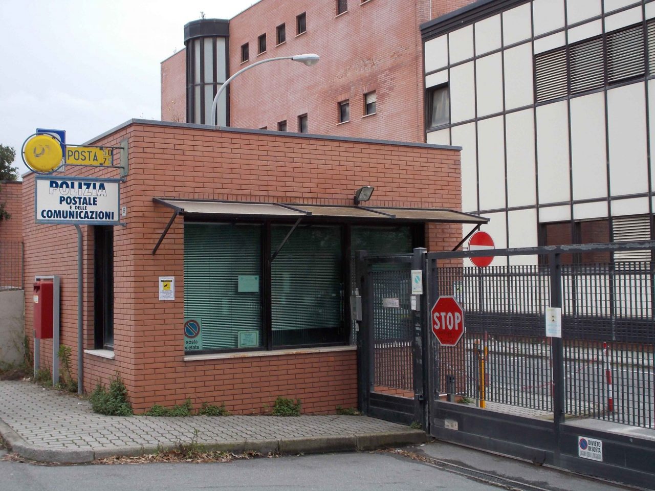 Positiva al Covid-19 una dipendente di Poste Italiane di Imperia