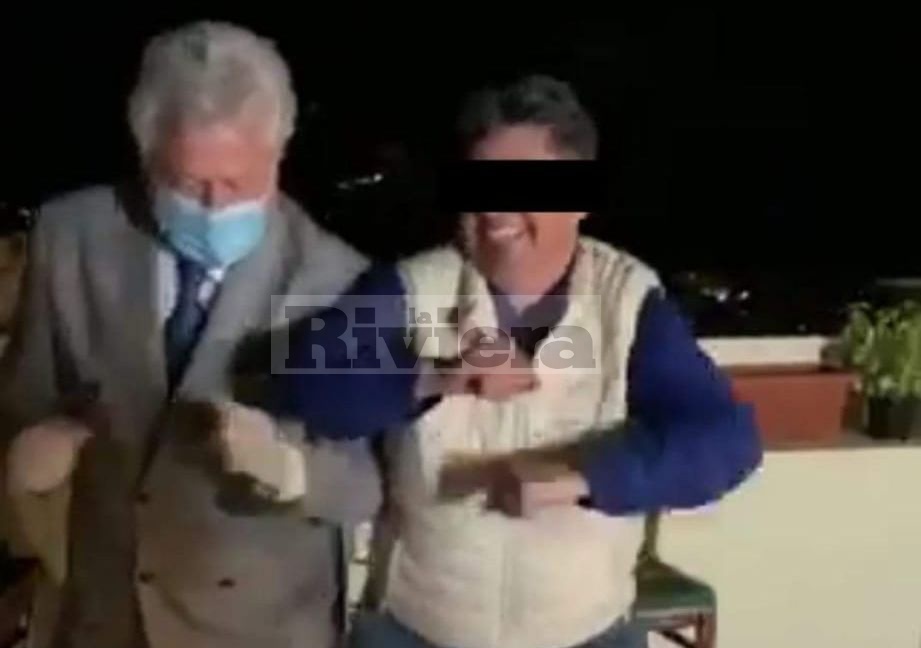 Scullino balla sul terrazzo di amici a Ventimiglia alta, il video diventa virale ma è polemica sulle distanze