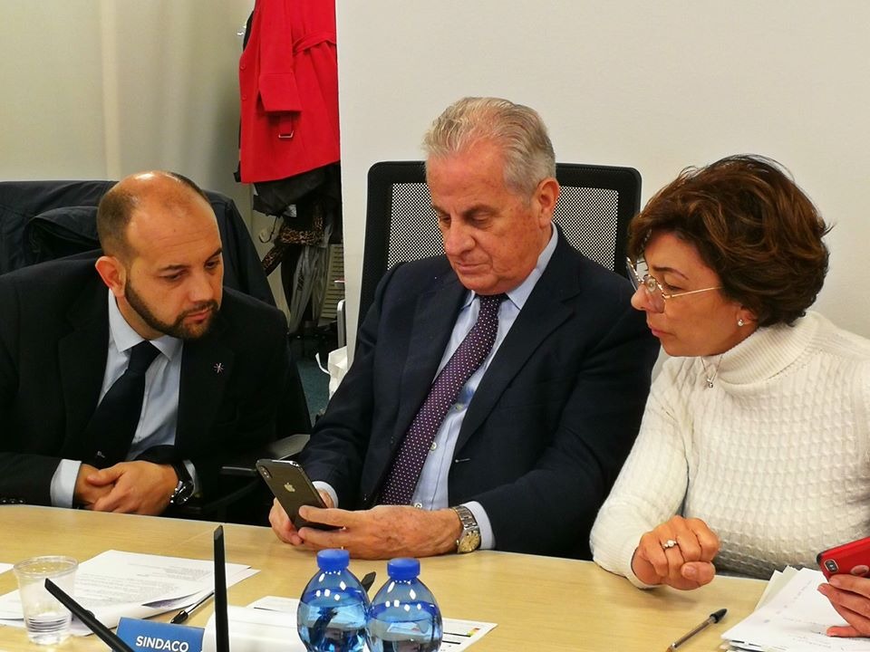 Imperia: sondaggio telefonico decide la nuova location del mercato