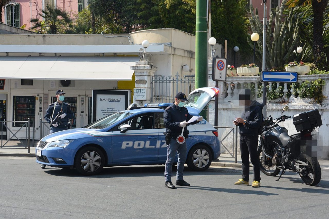 Misure di contenimento del Covid: ecco quando e come ci si potrà sostare in Italia