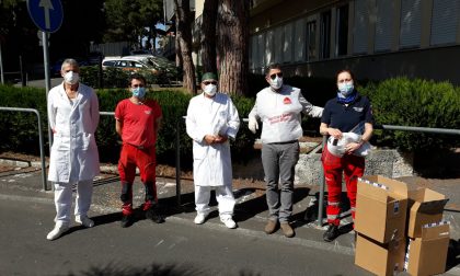 A.I.D.O. dona mascherine e visiere all'ospedale di Imperia