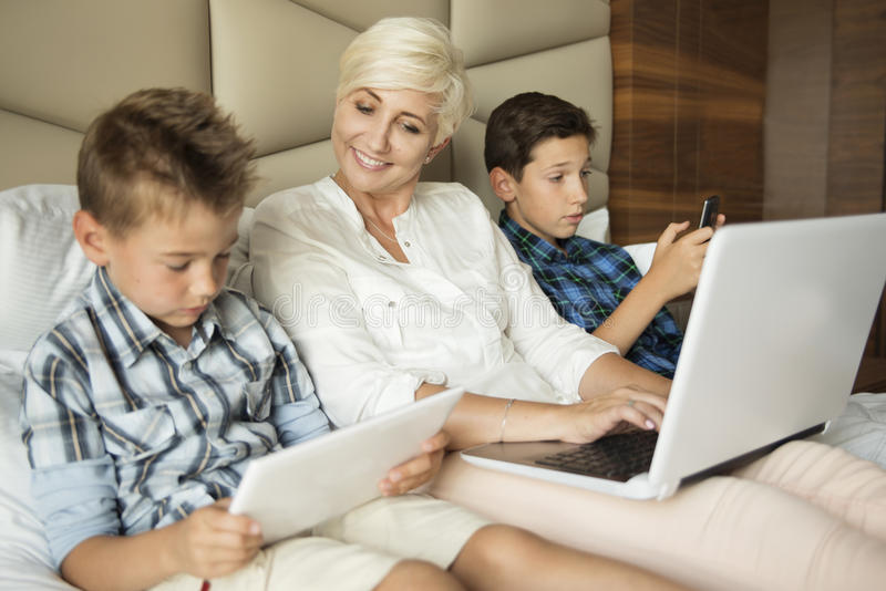 Bonus famiglia, bando da 7 milioni. Ecco a cosa serviranno