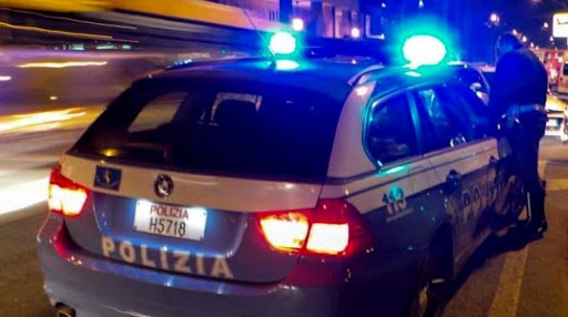 Appena uscito di galera fermato in stato di ebrezza mentre tenta di rubare un’auto