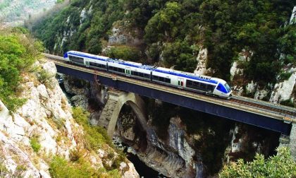 Treni: domani riprendono i collegamenti tra Ventimiglia e Cuneo