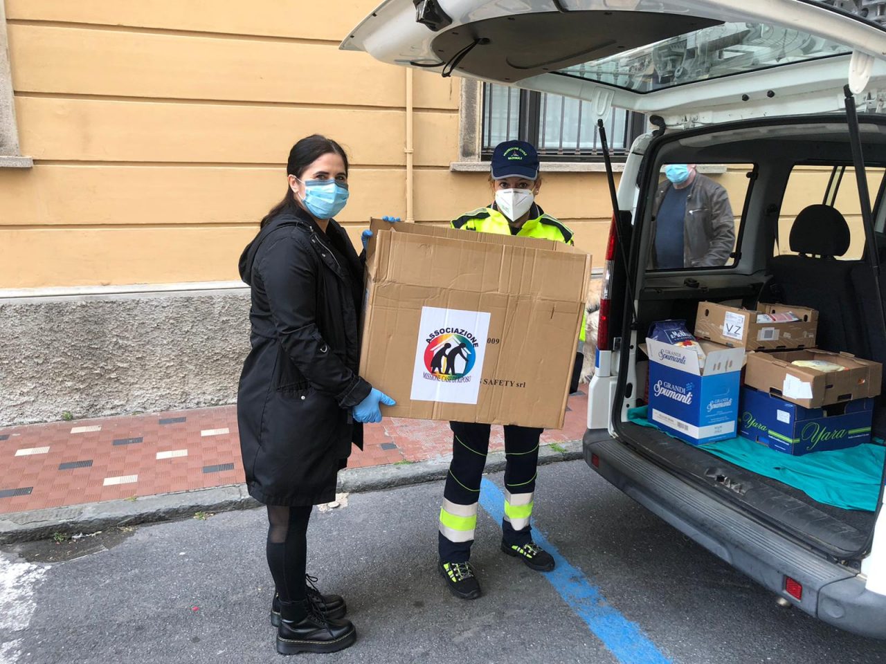 Donate mille mascherine alle case di riposo della provincia di Imperia
