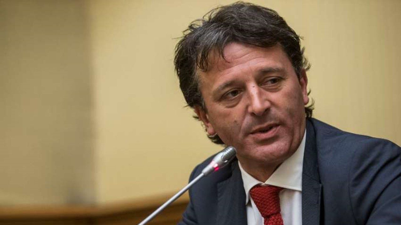 Tariffe Rivieracqua finiscono in parlamento: «Ma il Governo tace»