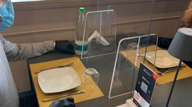 I ristoratori: “O ci date protocolli organizzativamente praticabili o è preferibile rimanere chiusi”