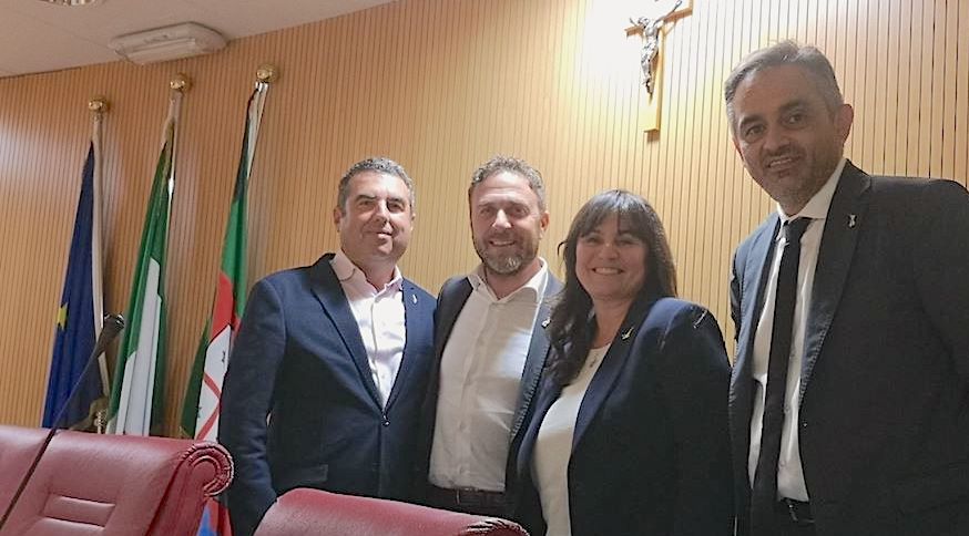 Leghisti contro App Immuni: “Non la installeremo sui nostri telefoni”