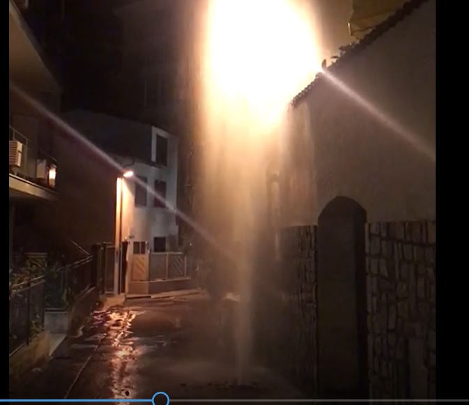 Esplode tubo dell’Amaie a Sanremo, in tanti senza acqua/Il video