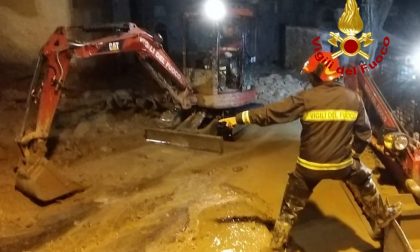 La frana di Cenova torna a muoversi trascinando tonnellate di pietre e fanghiglia