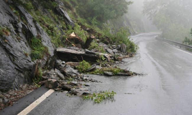 Strade entroterra, interventi per oltre un milione di euro