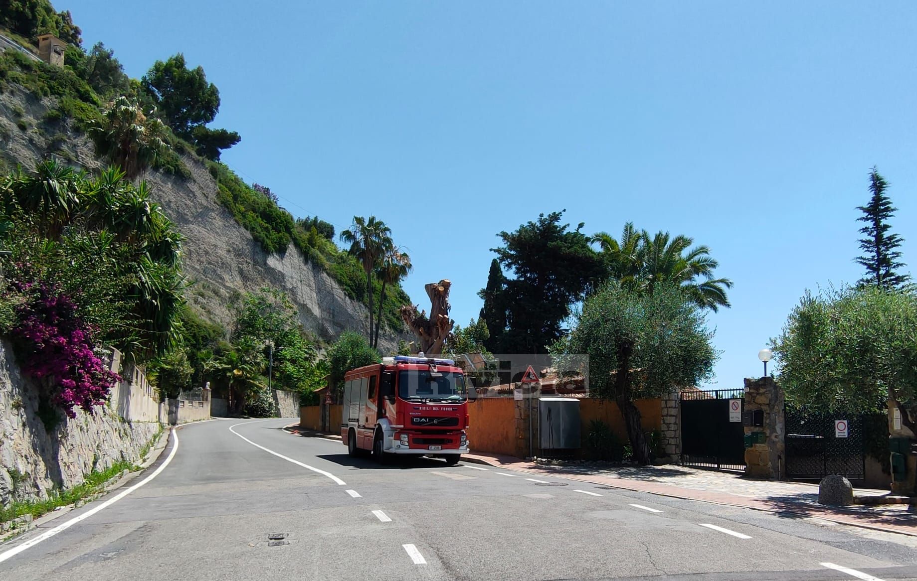 Intervento vigili del fuoco estate uomo caduto in fascia