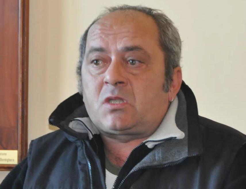 Dimissioni in consiglio a Perinaldo: Agosta passa in minoranza e lascia il ruolo di assessore