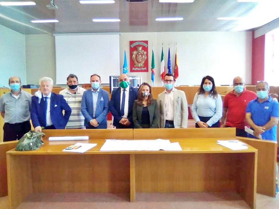 Il mercato riapre venerdì prossimo, ma in mancanza di sicurezza chiuderà di nuovo