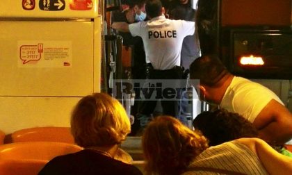 La police scopre cinque migranti nel bagno del treno diretto in Francia