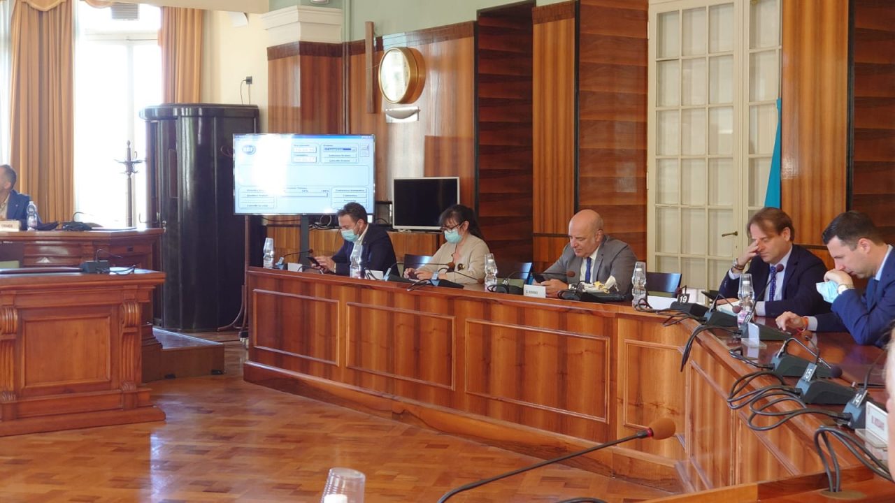 Giunta Toti in Consiglio comunale a Sanremo