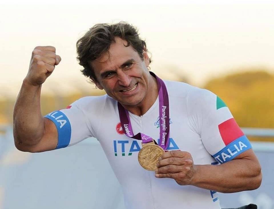“Forza campione siamo con te” Gli affettuosi auguri del sindaco