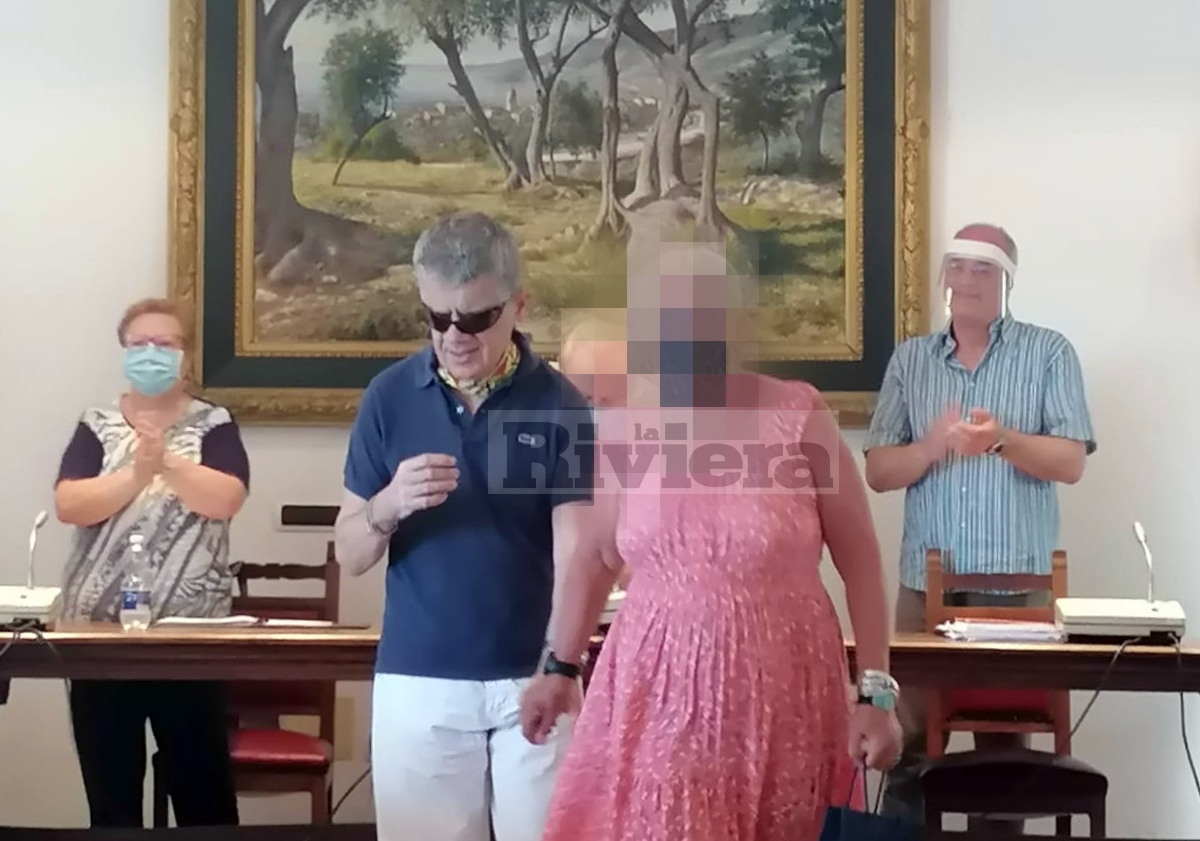 In pensione dopo 35 anni il centralinista del Comune Lorenzo Barbieri