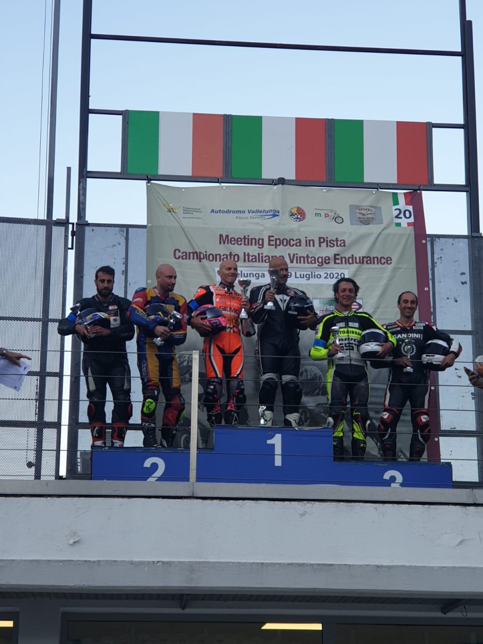 Esordio di bronzo per Francesco Curinga al trofeo “Moto Guzzi” -Foto