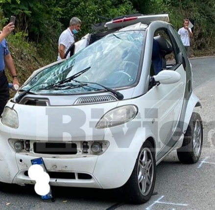 Incidente Pigna auto Smart_02