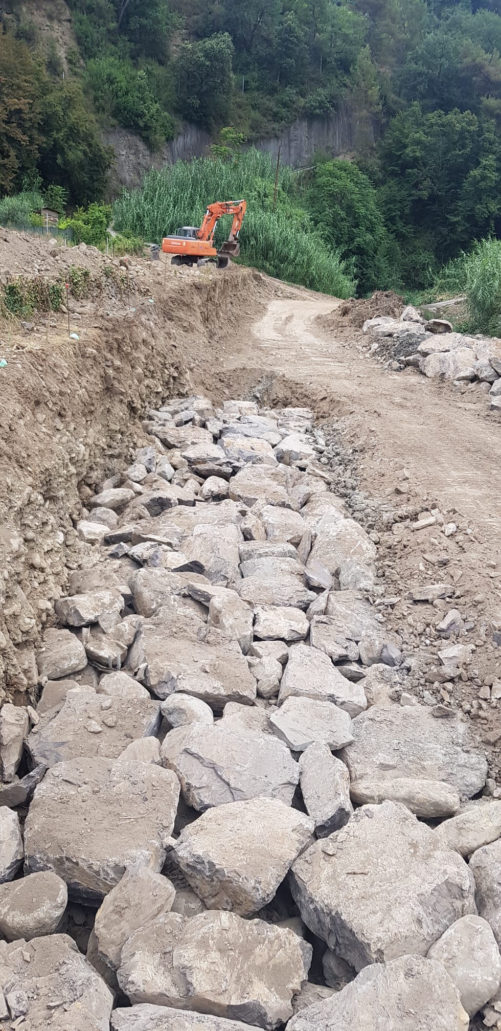 Lavori arginatura Soldano torrente_02