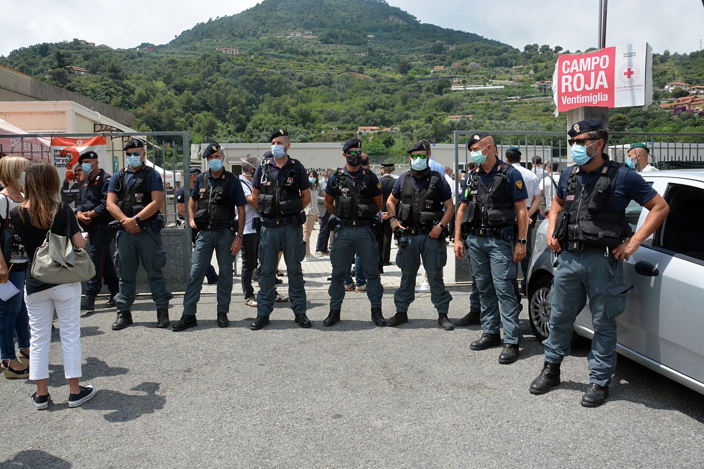 Migranti campo parco Roya Ventimiglia 2 luglio 2020 sopralluogo ministero Interno prefetto Michele Di Bari (1)_02