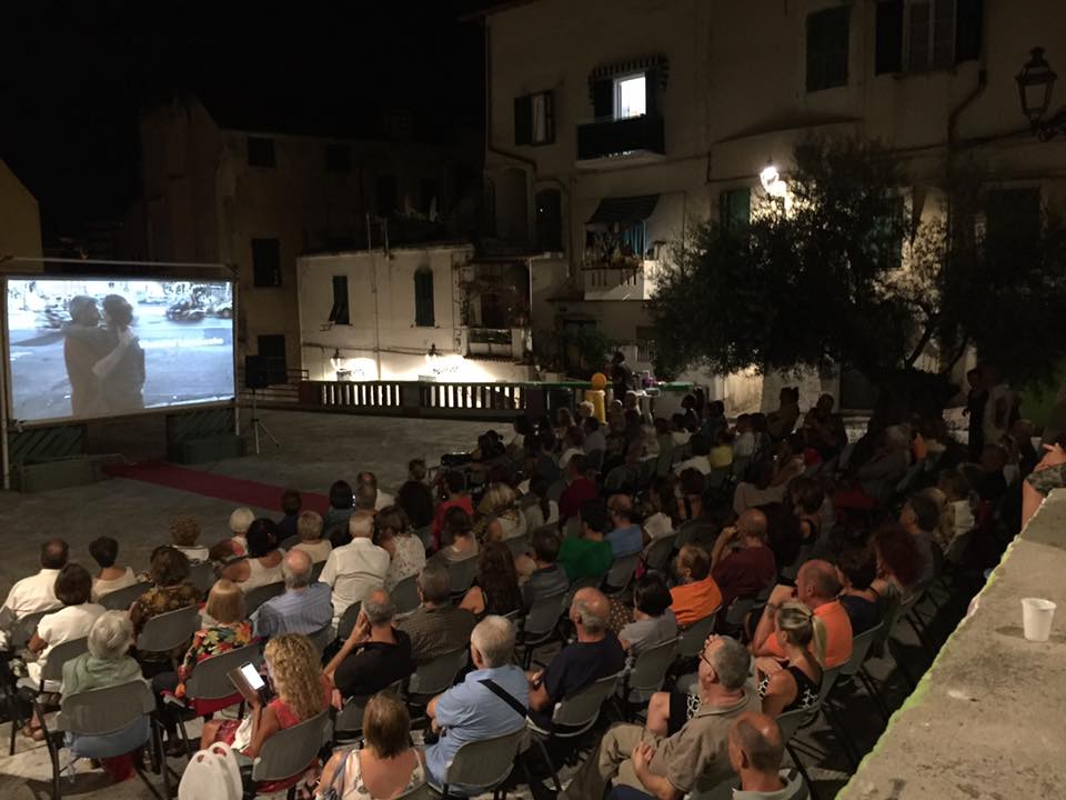Torna il “Cinema sotto le stelle” in Piazza Santa Brigida