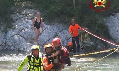 Il fotoservizio del salvataggio di 8 escursionisti bloccati dalla piena del Roya