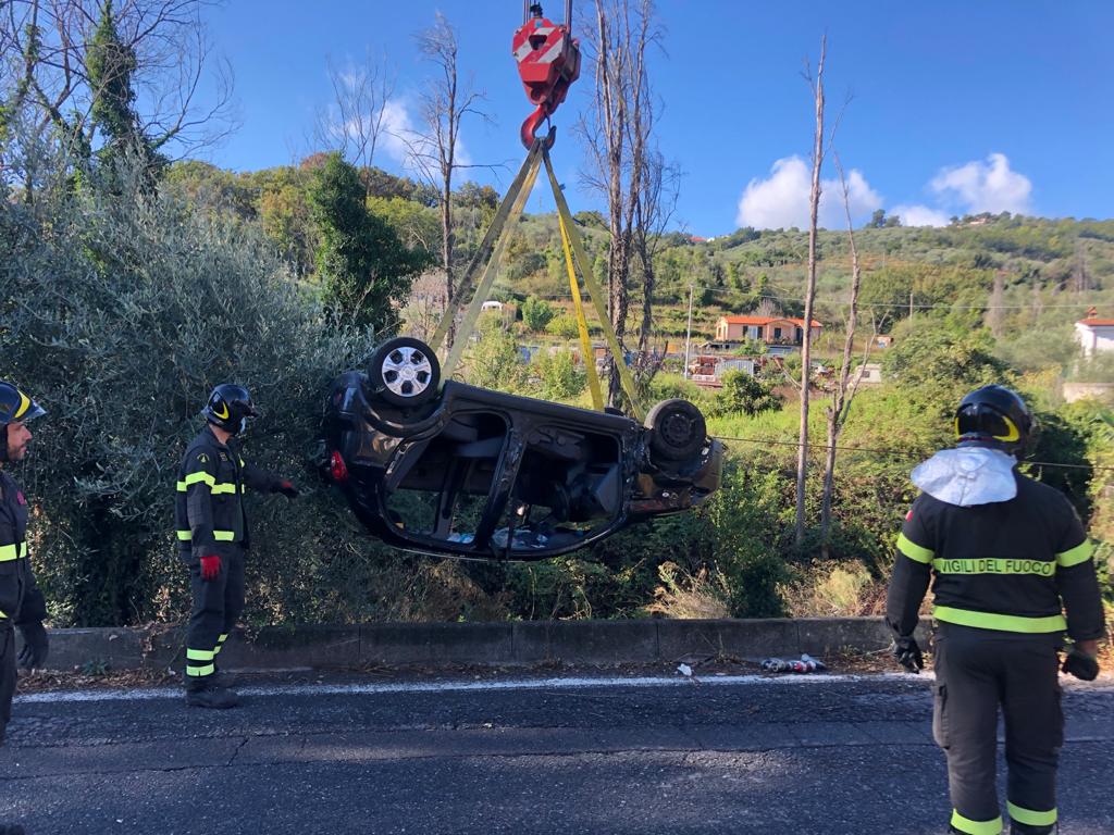 Auto scarpata Imperia corsdo Allende Sclavi_08