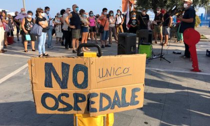 Cittadinanza Attiva in piazza per dire "NO" all'Ospedale Unico