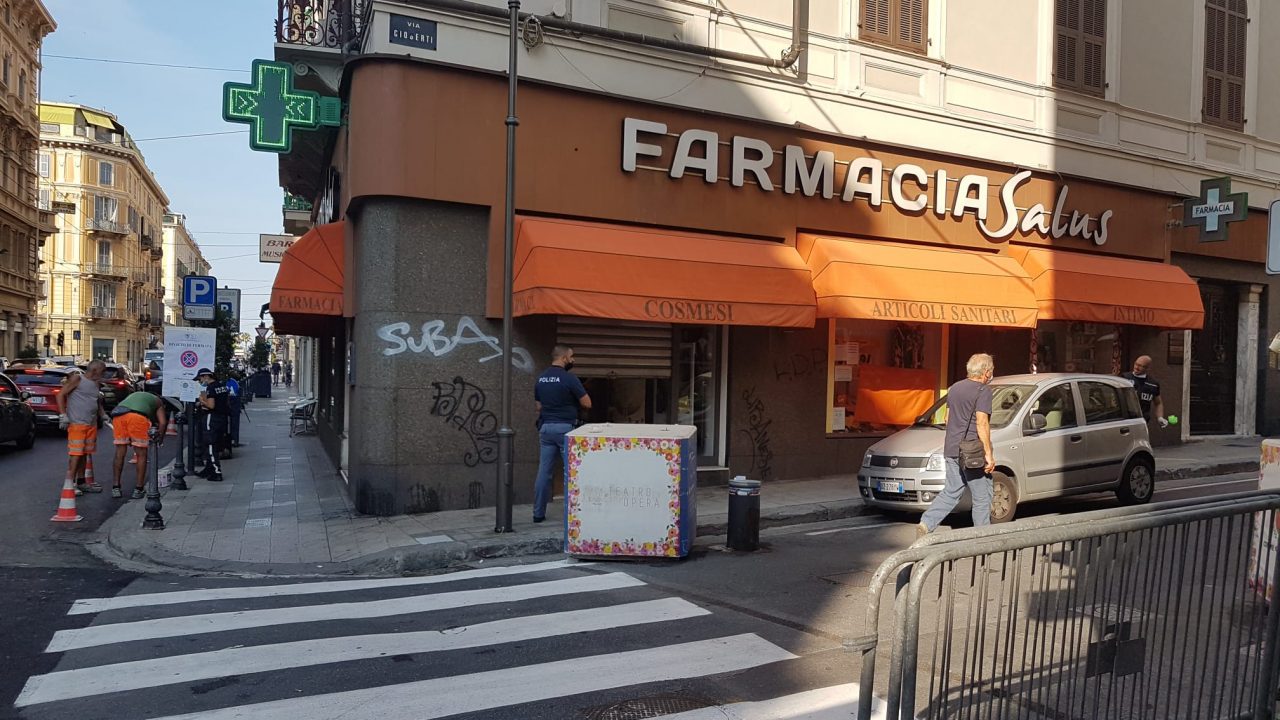 Furto nella notte nella farmacia Salus in centro a Sanremo