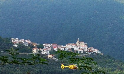 Dodicenne cade da una fascia ai laghetti trasportata in elisoccorso al Gaslini